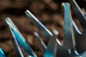 Ръчна Фреза 14см GARDENA COMBISYSTEM + Удължител 130см