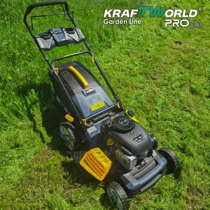 Самоходна Бензинова Косачка 4000W с 5 Функции и Кош 65L